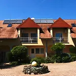 Wagner Panzio 3* Cserszegtomaj