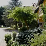 Wagner Panzio Konukevi 3*