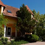 Wagner Panzio Konukevi 3*