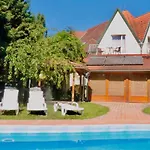 Wagner Panzio 3*