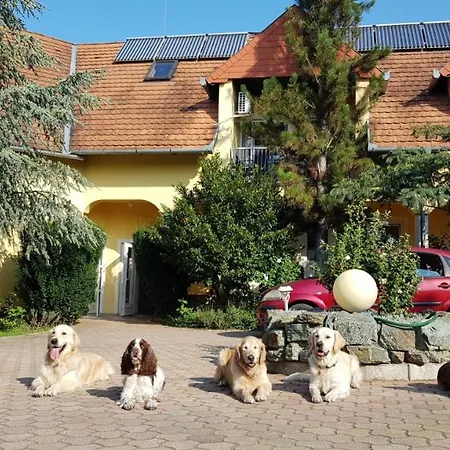 Gasthof Wagner Panzió Cserszegtomaj