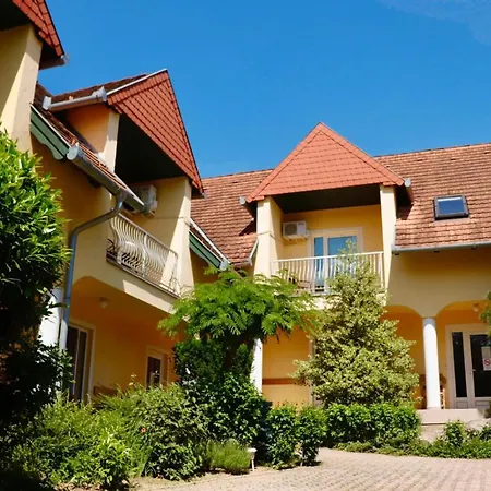 Wagner Panzio Guest house 3*