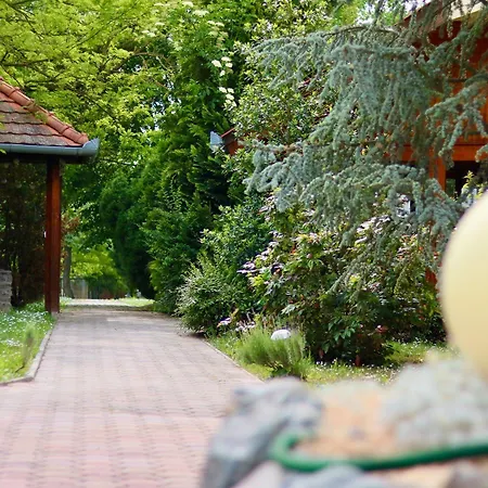 Wagner Panzio Pensión 3*