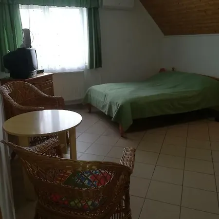 Wagner Panzio Pensión 3*