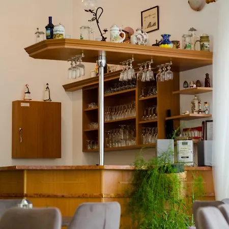 Wagner Panzio Гостевой дом Черсегтомай