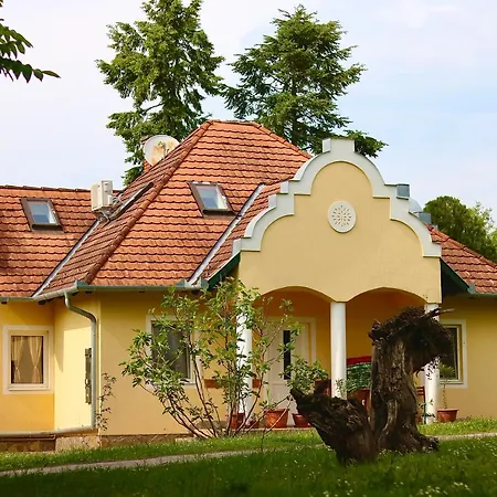 Wagner Panzio Guest house Cserszegtomaj