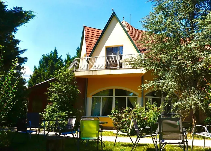 Wagner Panzio 3* צ'רסגטומאי