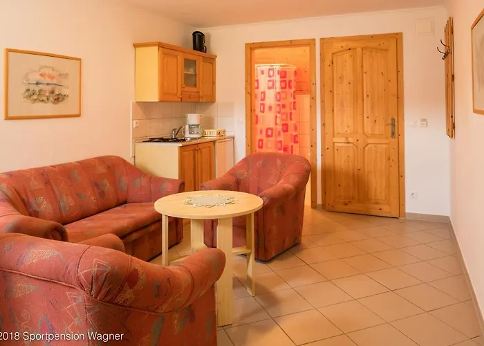 Wagner Panzio 3* Черсегтомай