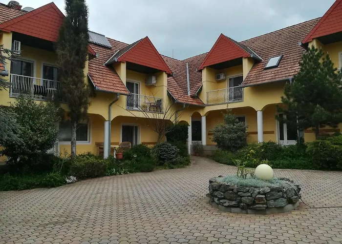 Wagner Panzio 3* Cserszegtomaj